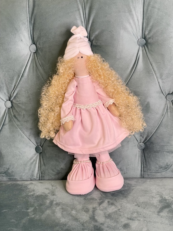 Игрушка "Кукла Hand Made" в розовом платье